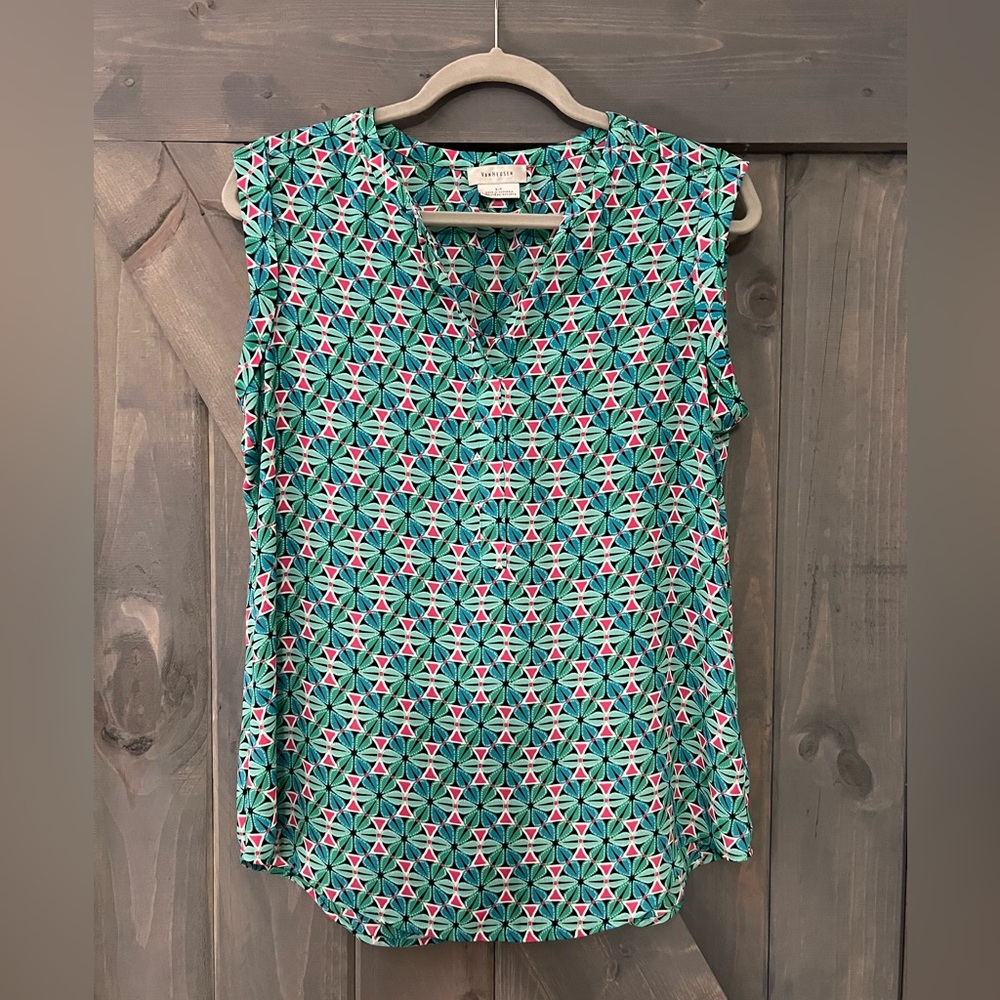Women’s Sleeveless Blouse - Green and Pink